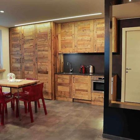 La Petite Maison D'Erika อาออสตา ภายนอก รูปภาพ